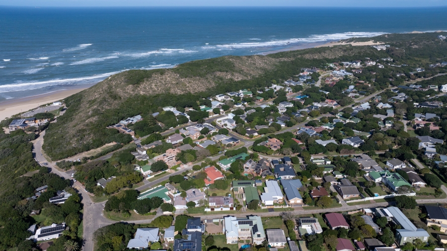 5 Bedroom Property for Sale in Kenton On Sea Eastern Cape